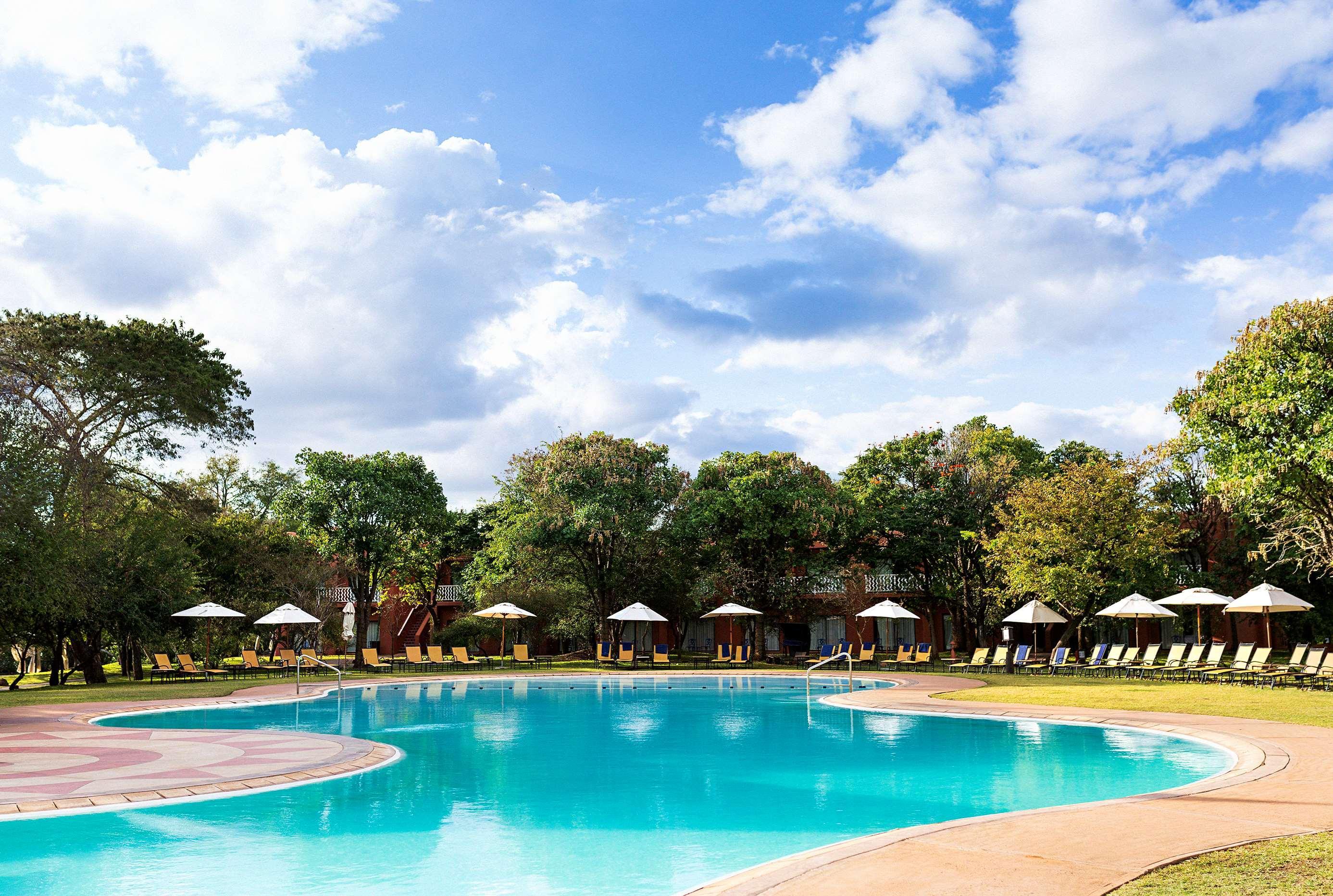 Avani Victoria Falls Resort Livingstone Bagian luar foto